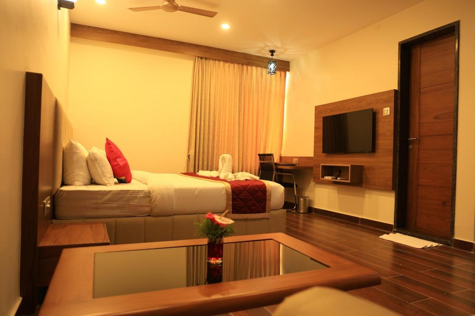 Hotel Anand Grand Hosūr Εξωτερικό φωτογραφία